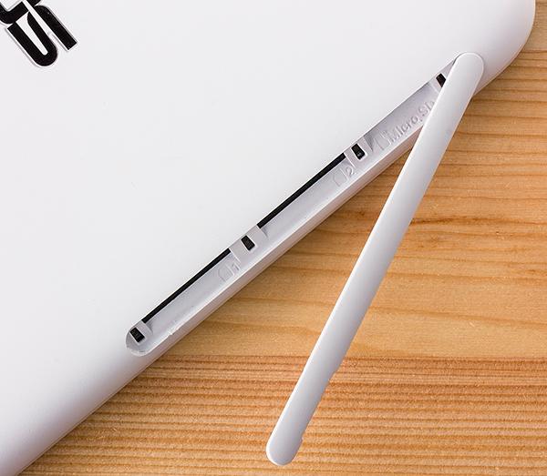 Дизайн планшета Asus Fonepad (FE375CG)