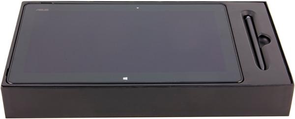 Открытая коробка планшета ASUS VivoTab