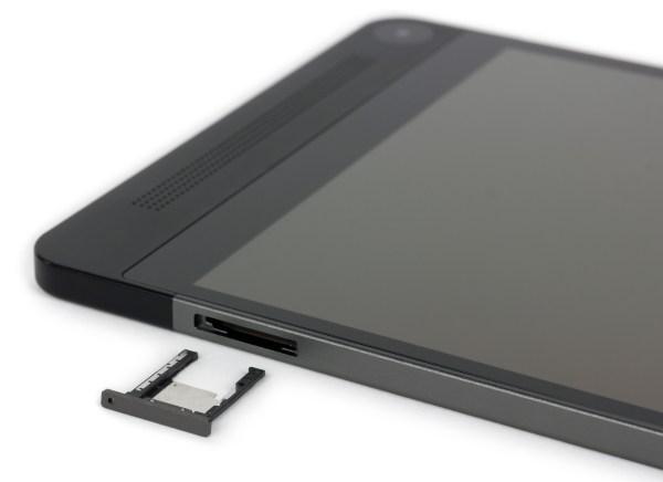 Дизайн планшета Dell Venue 8 7840