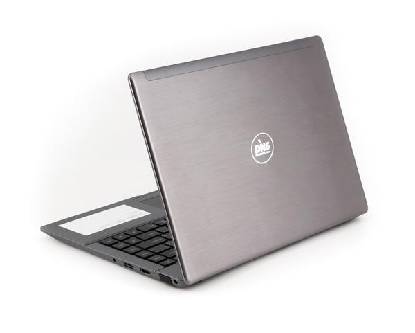 ультрабук российского производителя DNS X300