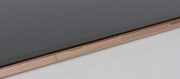 Дизайн планшета Huawei Mediapad M2 8.0