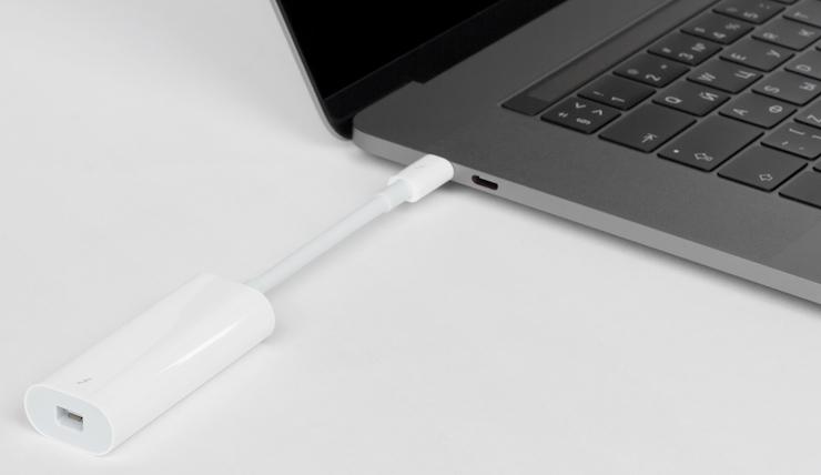 15-дюймовый ноутбук Apple MacBook Pro (Late 2016)
