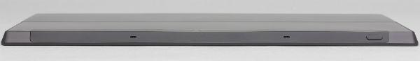 Верхняя грань планшета Microsoft Surface RT
