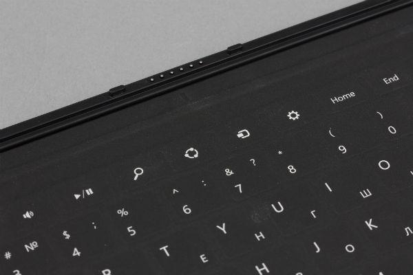 Клавиатура-обложка Microsoft Touch Cover для планшета Microsoft Surface RT