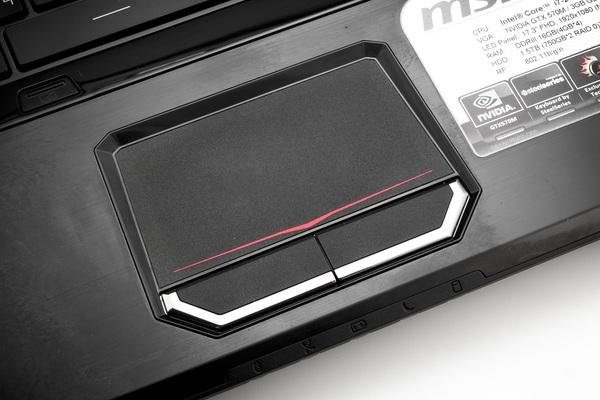 Ноутбук MSI GT780DXR: touchpad