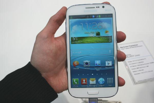 Samsung Grand на выставке Mobile World Congress