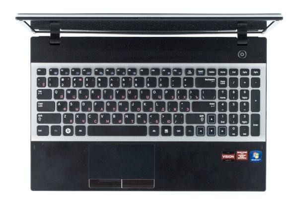 Ноутбук Samsung NP-305V5A-S0A