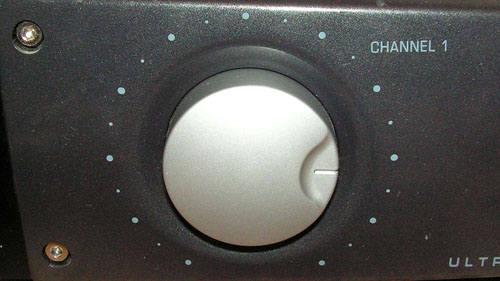 Behringer A500, фото 10