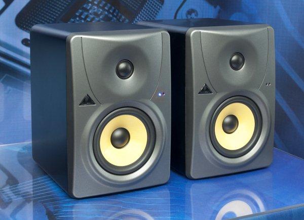 Активные мониторы ближнего поля Behringer B1030A, фото 1
