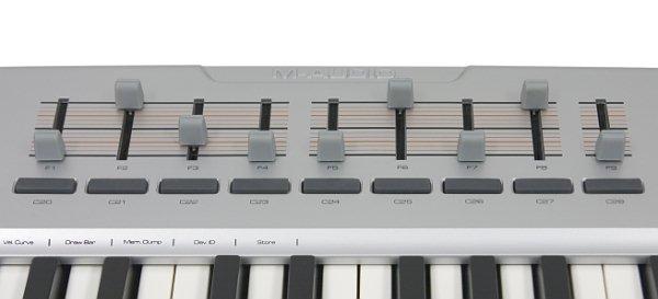 MIDI-клавиатура M-Audio Oxygen 61, фото 2