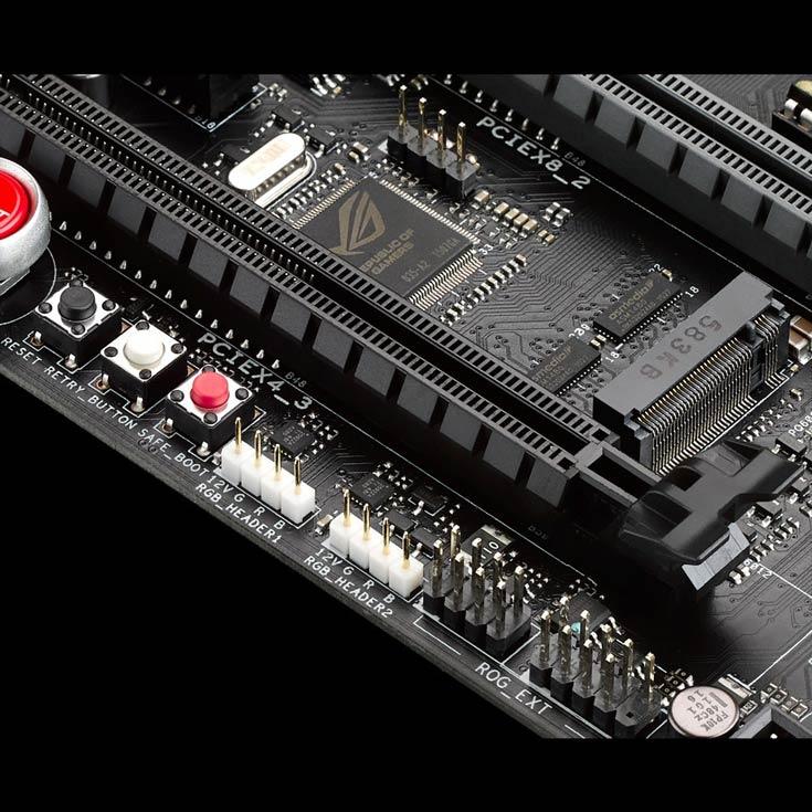 Плата типоразмера ATX построена на чипсете Intel Z170 Express