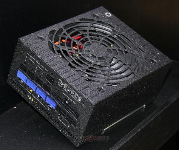 Rosewill Quark