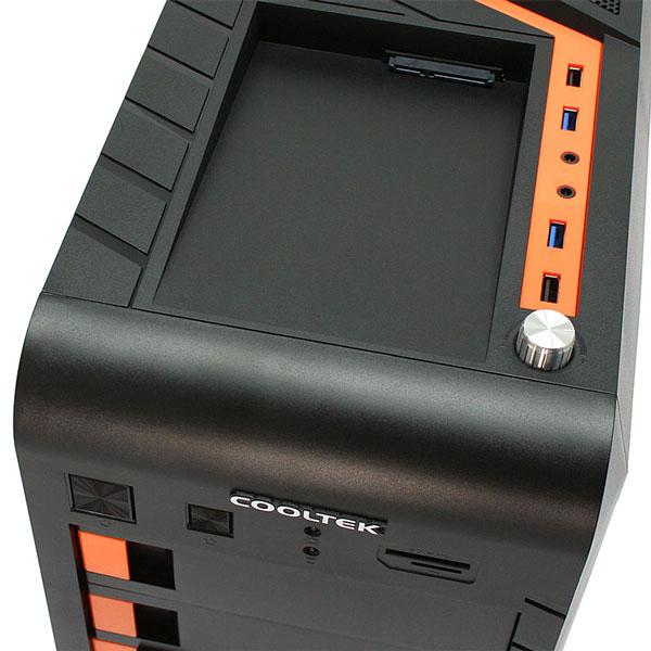 В боковой панели компьютерного корпуса CoolTek GT-04 есть окно неправильной формы