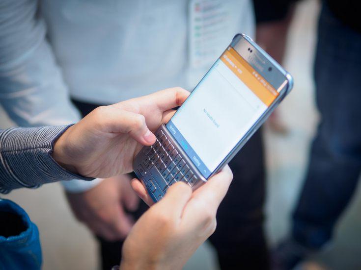 Samsung выпустит новые чехлы r Cover, S View Cover, Clear Cover и Keyboard Cover