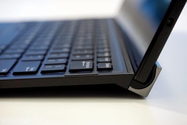 Планшет Dell XPS 12 стоит минимум $1000