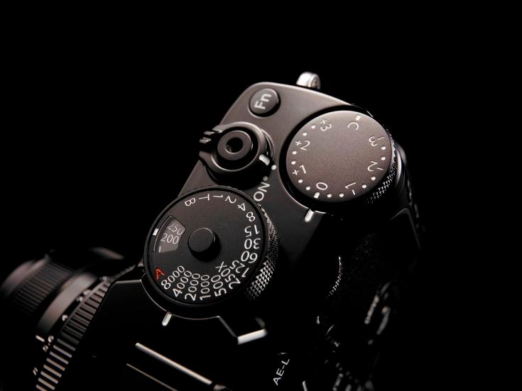 Камера Fujifilm X-Pro2 получила гибридный видоискатель