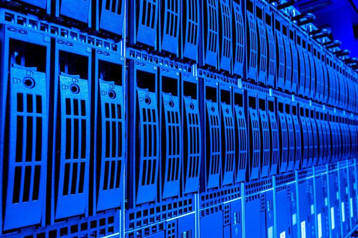 Лидером рынка дисковых хранилищ является HPE