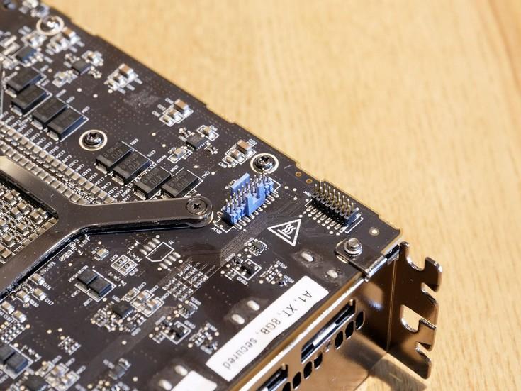 Radeon RX Vega 56 могла бы получить СО с тремя вентиляторами