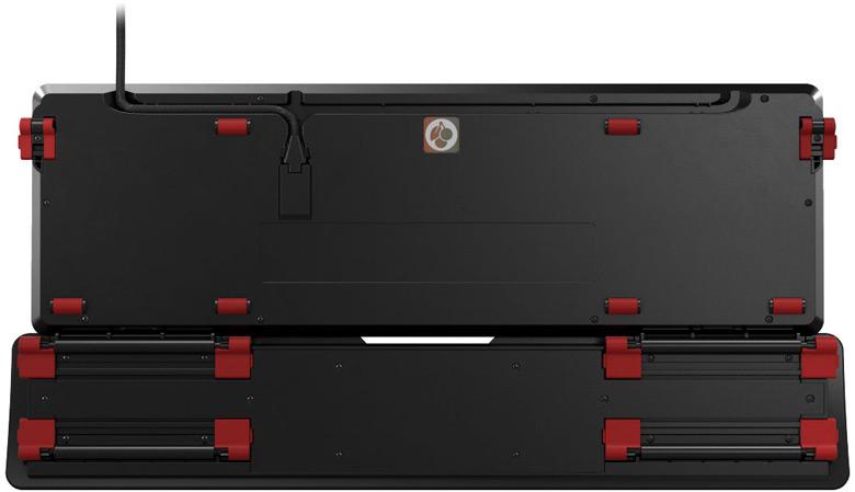 Надписи на клавишах клавиатуры Cherry MX Board 5.0 выполнены эксклюзивным шрифтом