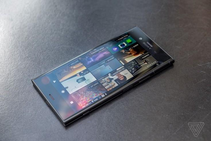 Sony представила смартфоны Xperia XZ1 и Xperia XZ1 Compact
