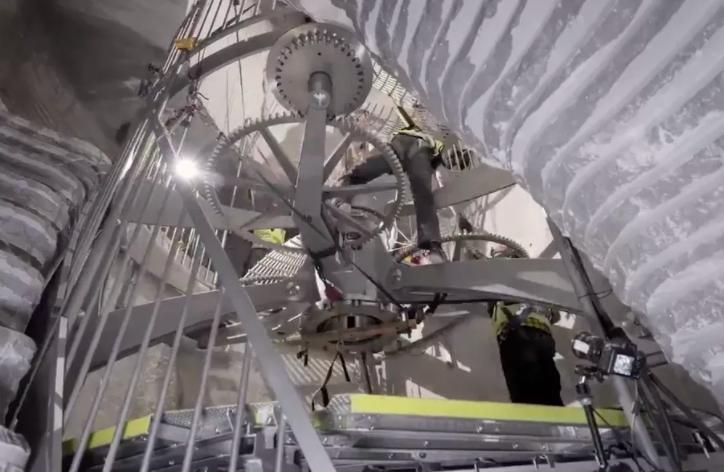 Часы 10,000 Year Clock вскоре будут введены в строй