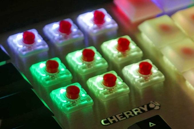 Cherry представила переключатели MX Low Profile RGB