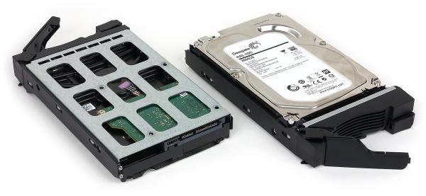 Установка винчестеров в Asustor AS-302T Установка винчестеров в Asustor AS-302T