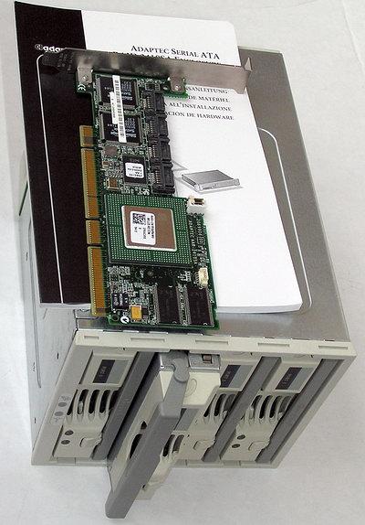 Adaptec Serial ATA RAID 2410SA Enclosure Kit, фото 1