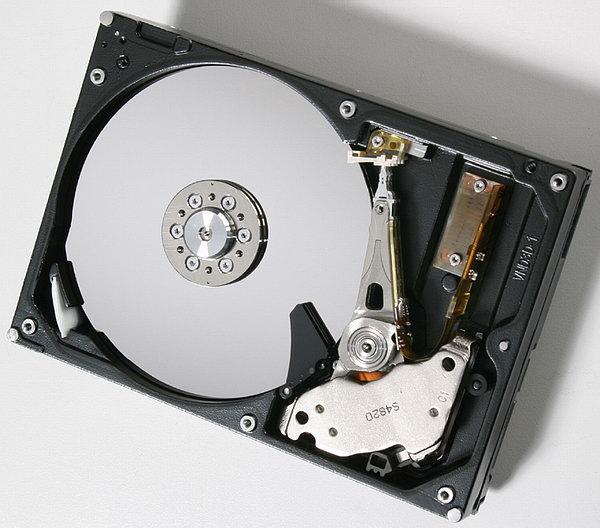 Hitachi Deskstar T7K250, фото 13