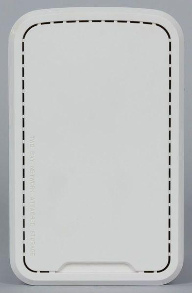 Внешний вид D-Link DNS-327L Внешний вид D-Link DNS-327L