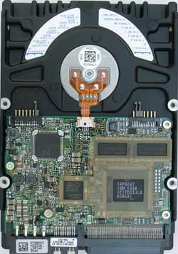 Жесткий диск IBM Ultrastar 36Z15 — еще один представитель славного семейства 15-тысячников, фото 2