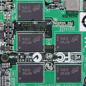 Недорогой 8-портовый SAS-контроллер LSI MegaRAID SAS 9260-8i:, фото 1