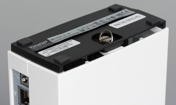 Внешний вид QNAP TAS-168
