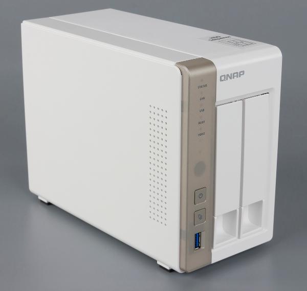 Внешний вид QNAP TS-251 Внешний вид QNAP TS-251