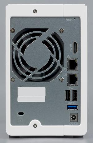 Внешний вид QNAP TS-251 Внешний вид QNAP TS-251