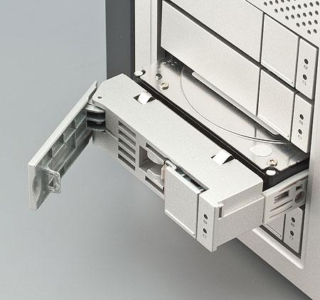 DAS Promise Pegasus R4 с интерфейсом Thunderbolt:, фото 4