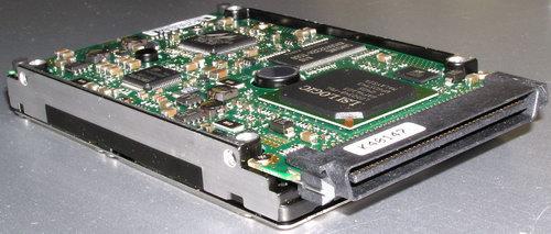 Seagate Savvio 10K.1: мал, да удал, фото 1