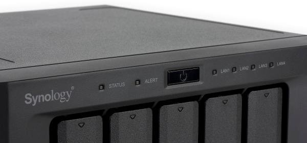 Внешний вид Synology DS1513+