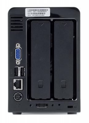 Synology DS710+, вид сзади