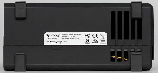 Внешний вид Synology NVR216 Внешний вид Synology NVR216