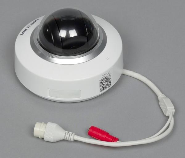 Камера Hikvision DS-2DE2202-DE3
