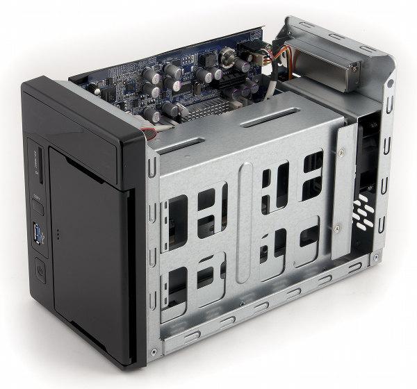 Конструкция Thecus N2800