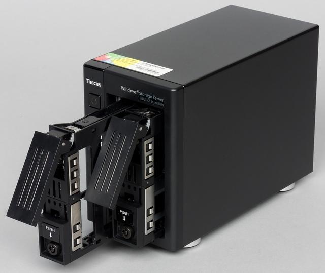 Сборка сетевого накопителя Thecus W2810Pro