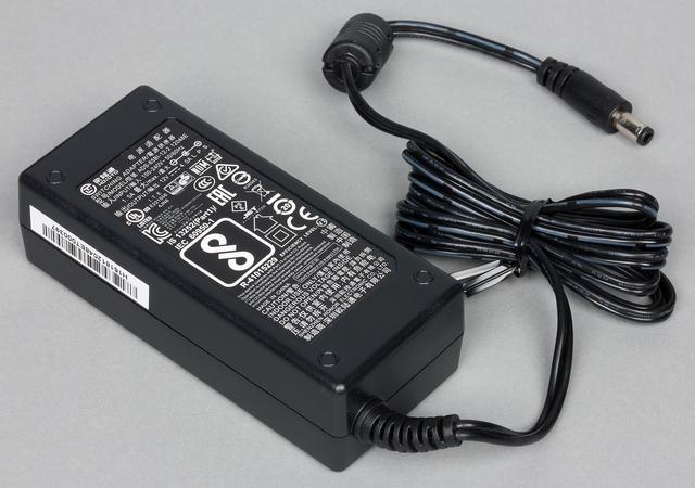 Блок питания сетевого накопителя Thecus W2810Pro