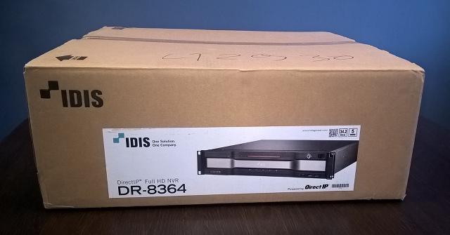 Упаковка видеорегистратора Idis DR-8364 Упаковка видеорегистратора Idis DR-8364