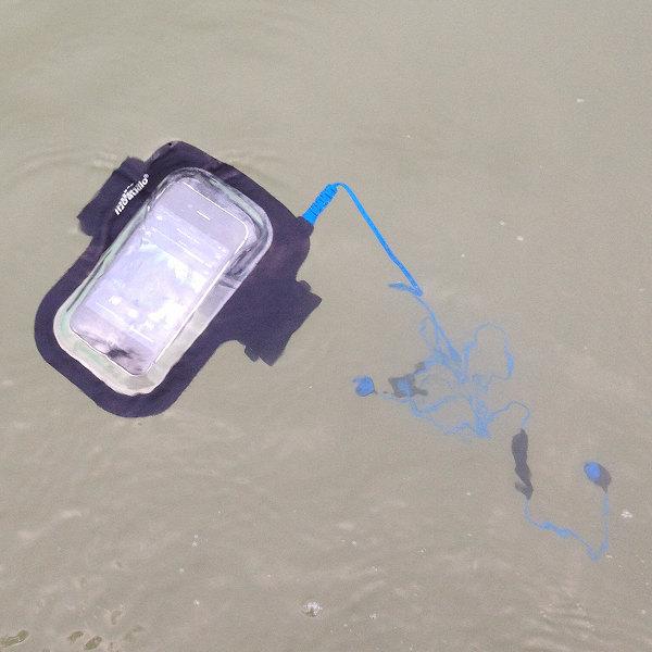 H2O Audio Amphibx Fit Lightweight Waterproof Armband WB1-BK H2O Audio Amphibx Fit Lightweight Waterproof Armband WB1-BK