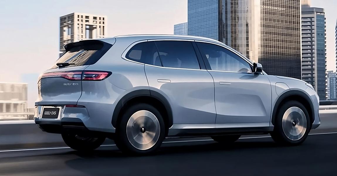 Фото Geely
