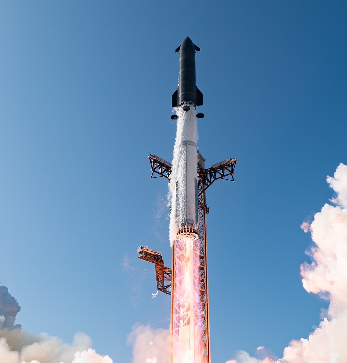 Регулятор, который часто задерживает запуски ракет SpaceX Илона Маска, меняет стратегию