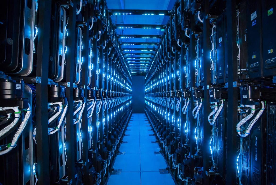 Microsoft арендовала дата-центры на $130 млрд на фоне ИИ-бума