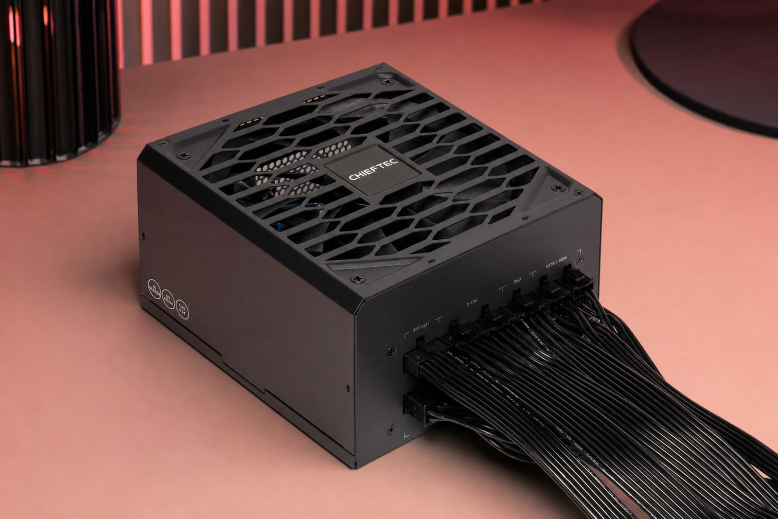 Обзор блока питания Chieftec Vega M 1000W (PPG-1000-C)